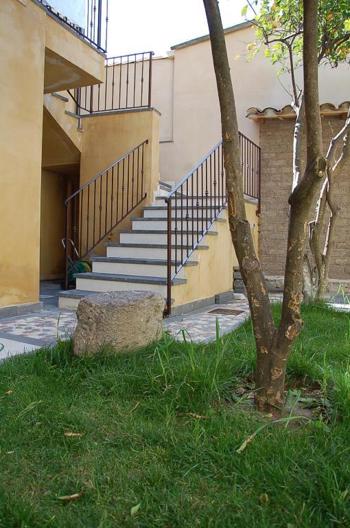 La Corte Di Lucina Terralba Exterior foto